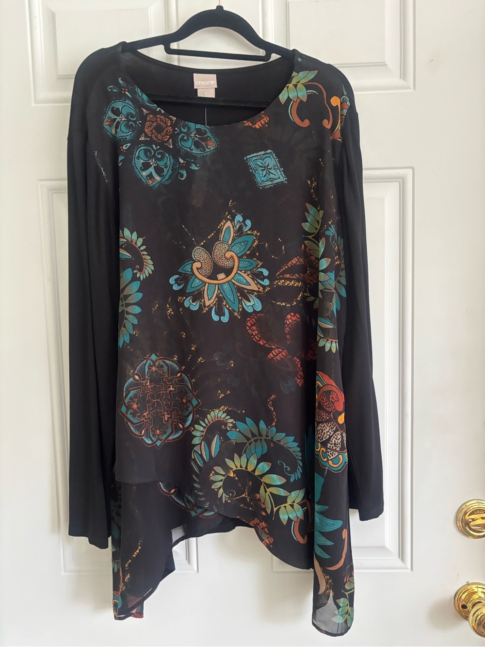 NWT Chico’s Black Floral Asymmetric L/S Mixed Media Top, Size Extra Large - Picture 2 of 11